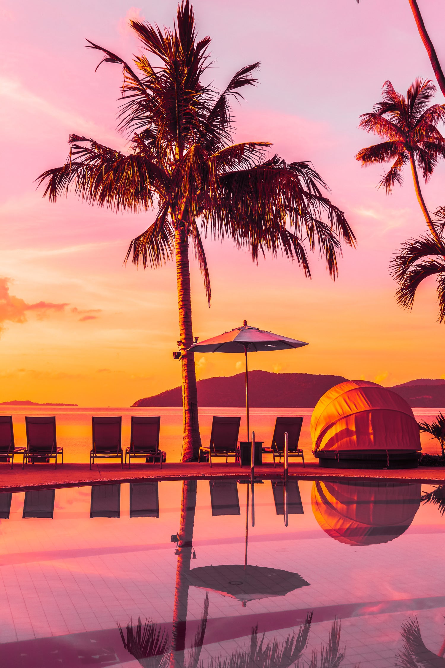 LUXURY EXPERIENCE Content Package